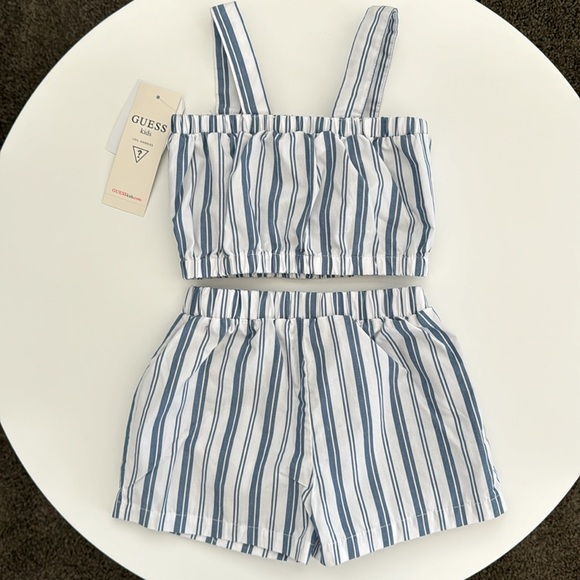 Guess Kids 2 Piece Striped Skort Set 2T - Picture 2 of 6